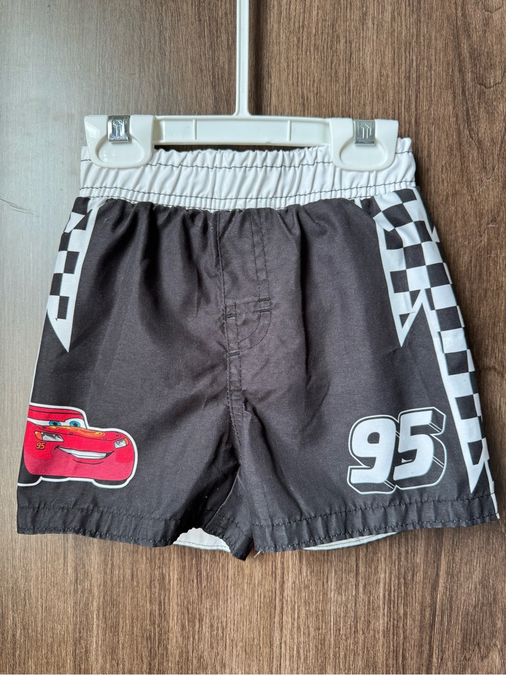Disney Cars Lightning McQueen Rash Guard Set - Picture 5 of 8